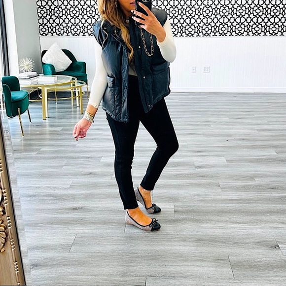 🆕🌿🖤ANNIEWEAR: BLACK Vegan Leather Padded Vest S/M - Picture 11 of 14